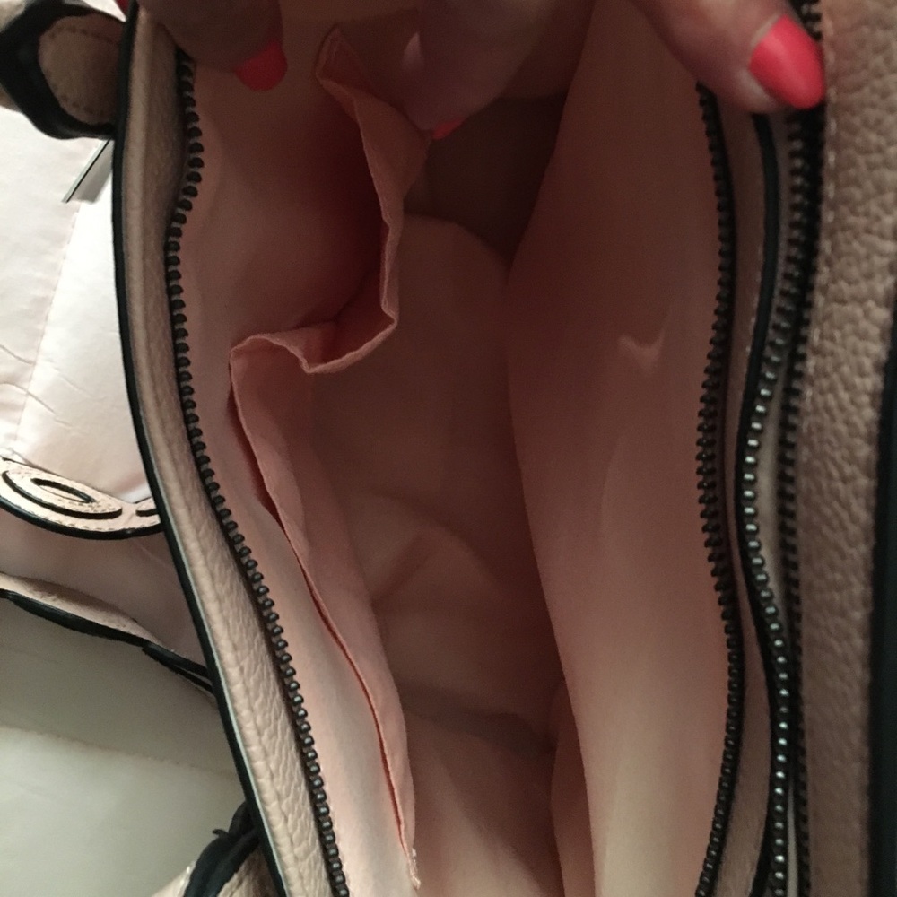 Purse - Picture 7 of 8